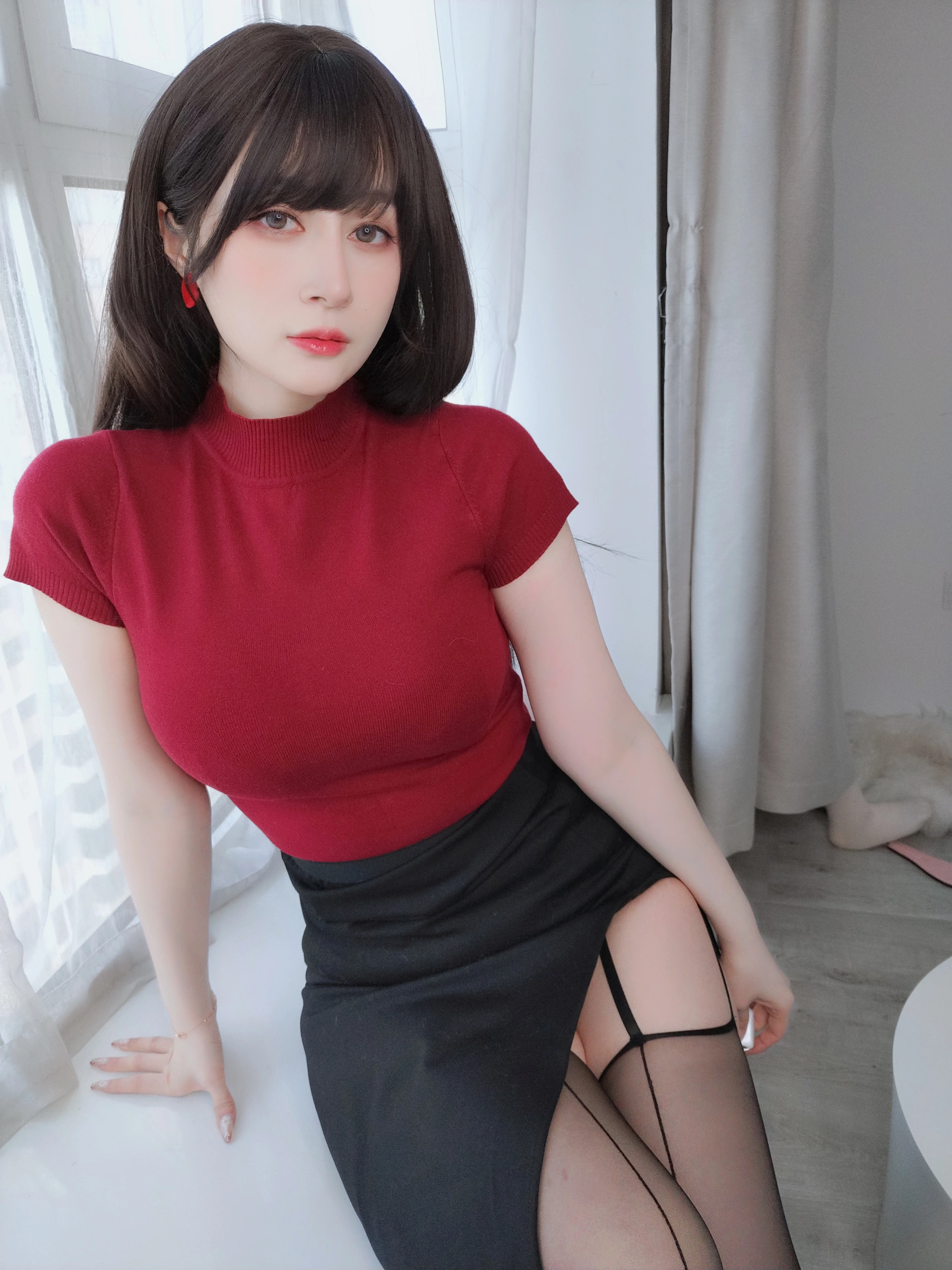 白银81 – NO.145 サスペンダーを履いたお姉さん 0